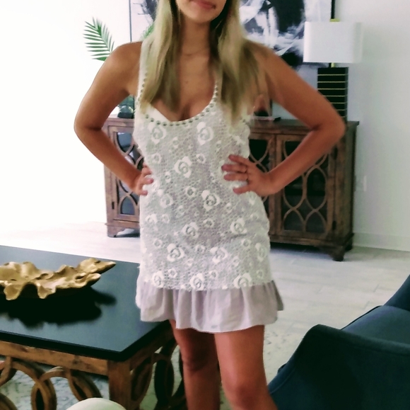 Free People Tops - FREE PEOPLE 10 iVORY+GRAY STUDDED LACE DRESS TOP